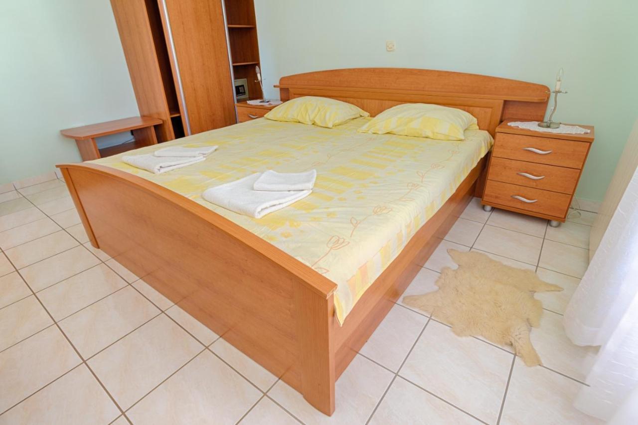 Appartement Arka à Stara Novalja Extérieur photo