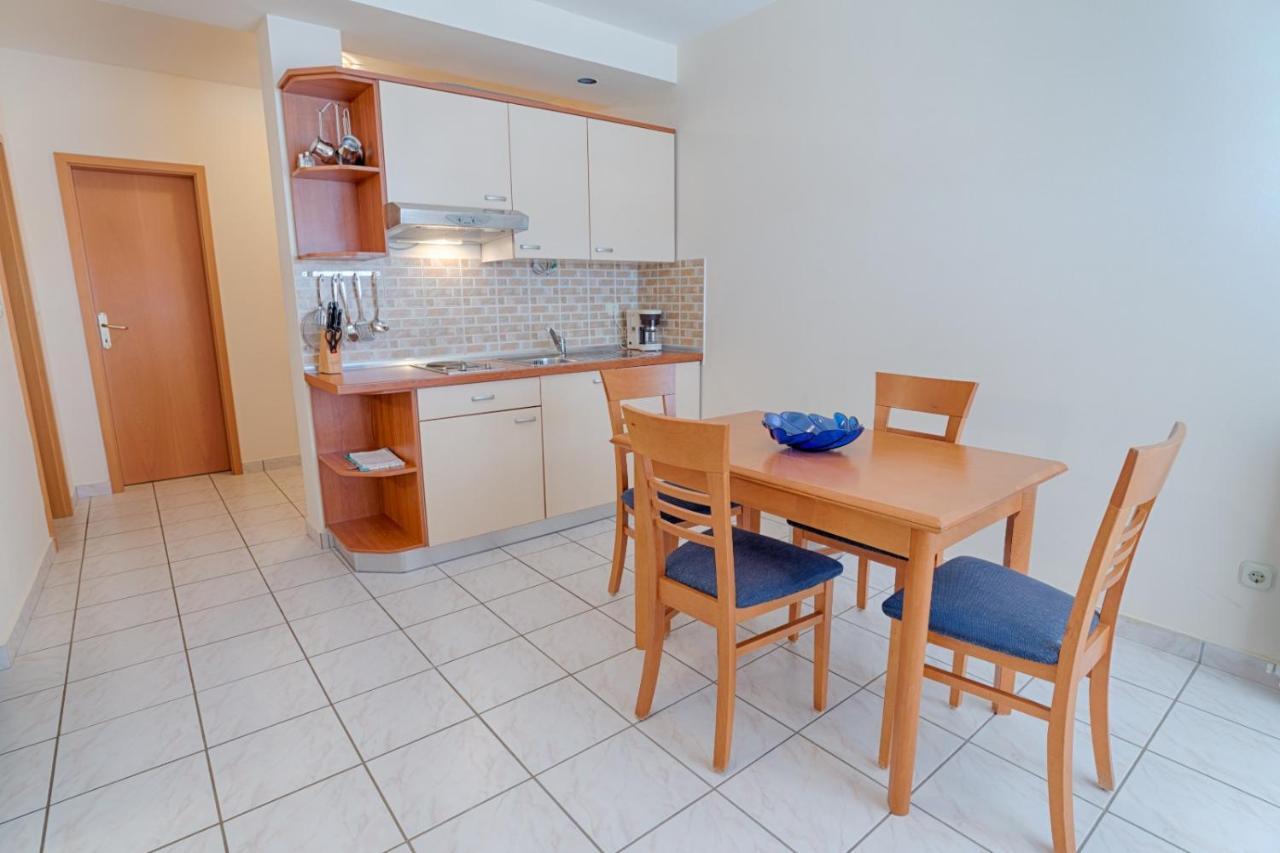 Appartement Arka à Stara Novalja Extérieur photo