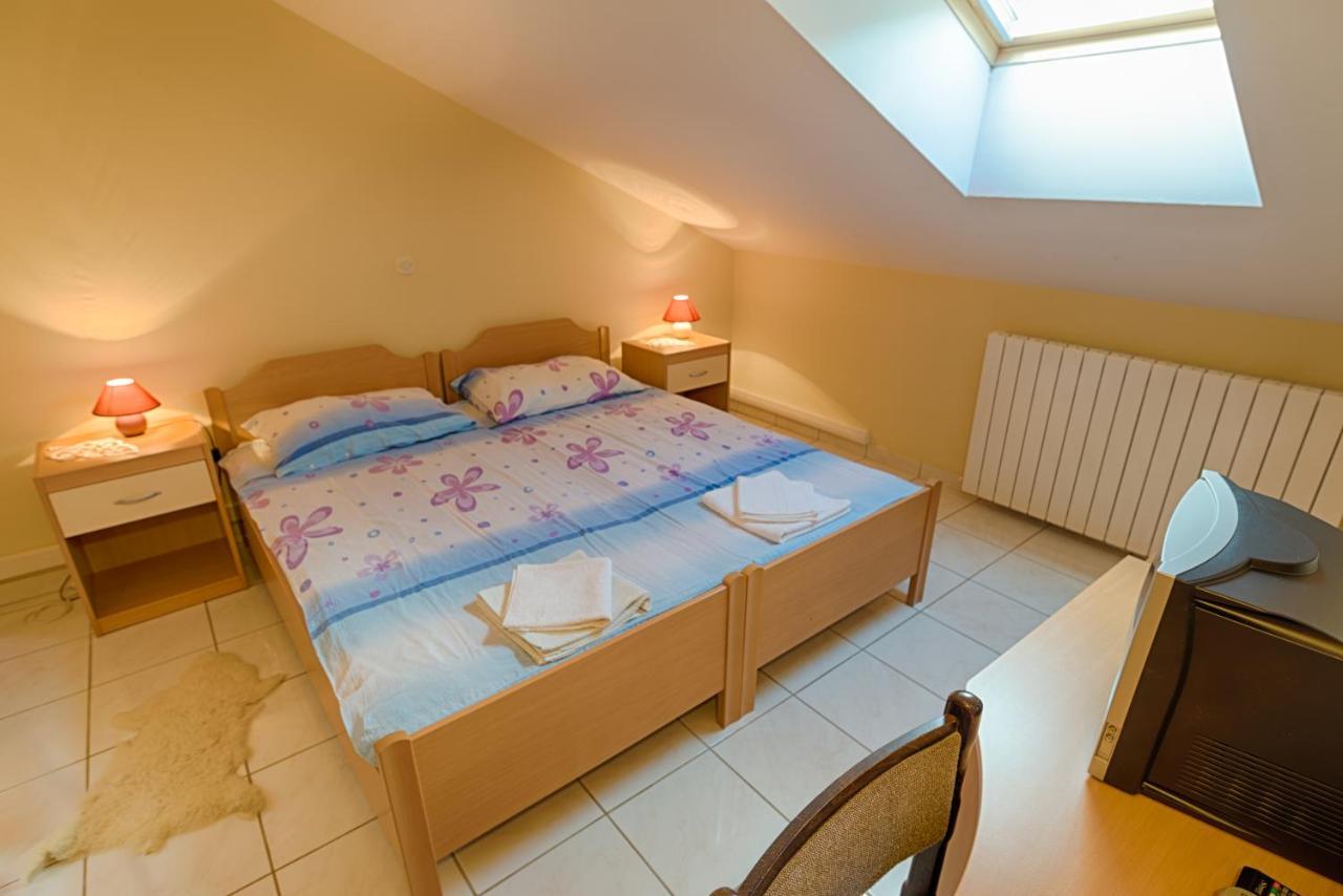 Appartement Arka à Stara Novalja Extérieur photo