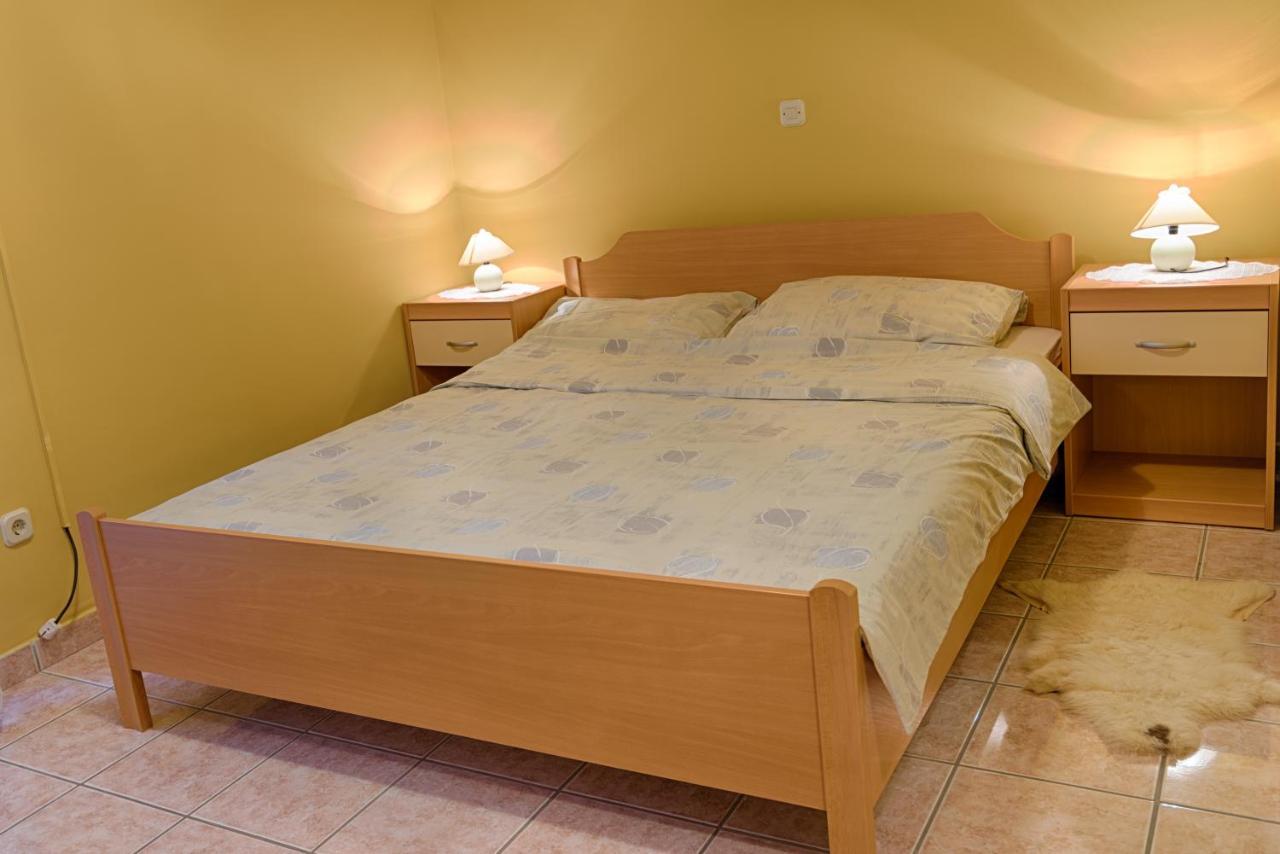 Appartement Arka à Stara Novalja Extérieur photo